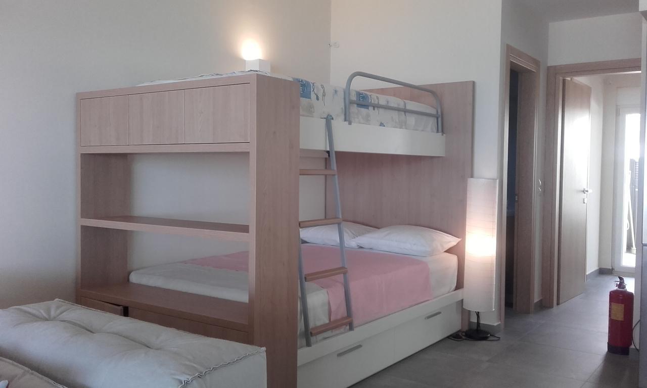 Rodia Beach Suites 코키노스 피르고스 외부 사진