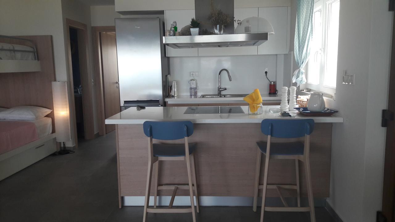 Rodia Beach Suites 코키노스 피르고스 외부 사진